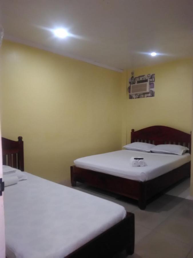 El Moro Beach Resort (Adults Only) Balabag  Buitenkant foto