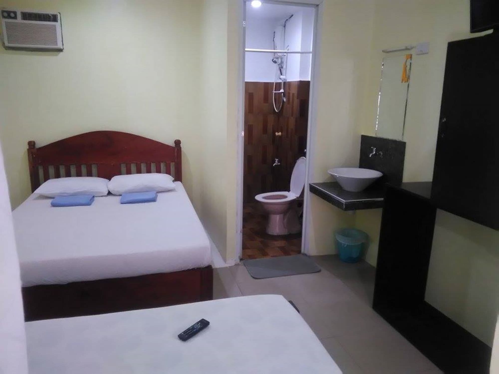 El Moro Beach Resort (Adults Only) Balabag  Buitenkant foto