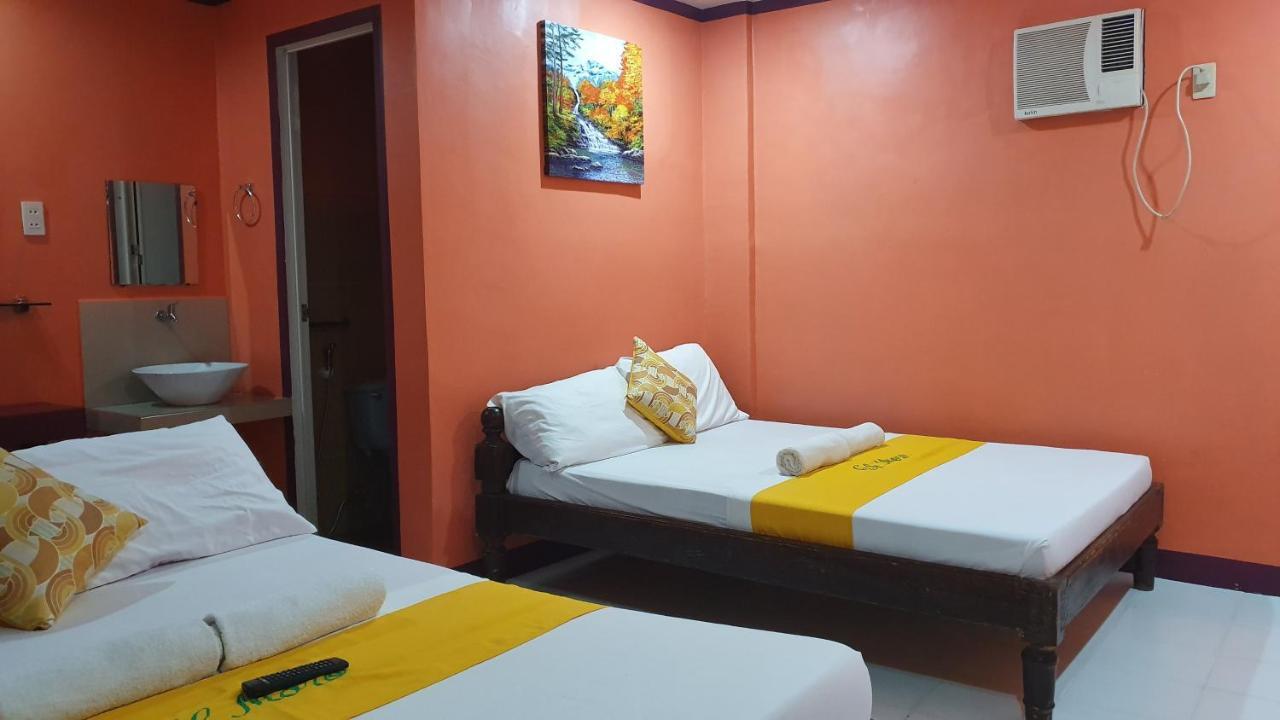 El Moro Beach Resort (Adults Only) Balabag  Buitenkant foto